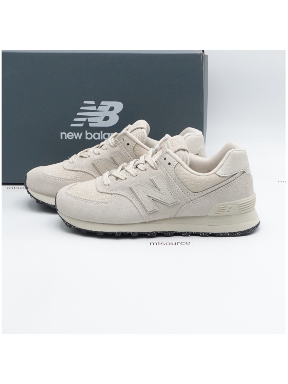 NEW Women's New Balance 574 Suede Sneakers WL574PBK White/Bone Croc - Picture 1 of 16